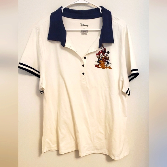 Disney Tops - Torrid Size 3 Disney White Polo Shirt with Characters